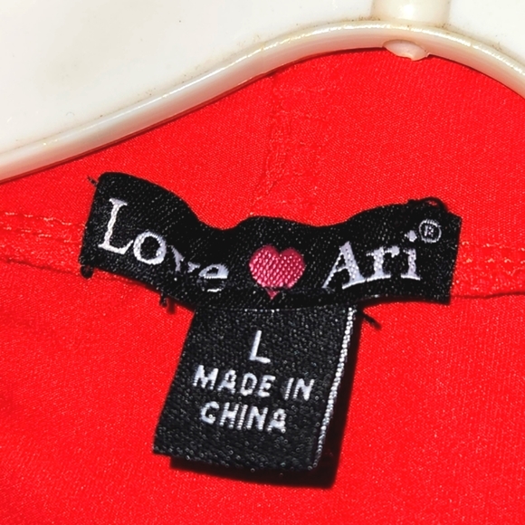 LOVE ❤️ ARI RED WHITE AND BLUE WOMEN'S LIGHTWEIGHT CROP HOODIE SIZE LARGE - Picture 6 of 9